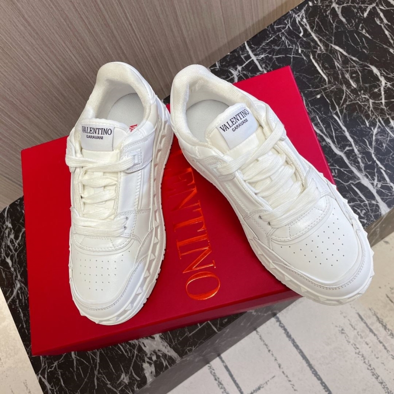 Valentino Sneakers